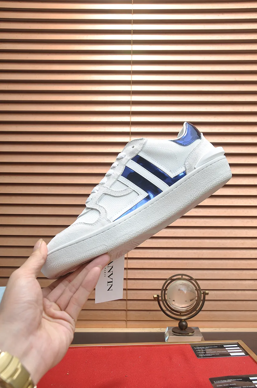 Men's men's shoes💰540💶[LANVIN] The latest lace-up fashionable casual couple sneakers, high-quality CLAY couple series‼ ️ The latest trendy products of the season 🌈Many bloggers have planted grass and purchased the original open-mold customization. The upper and outsole are sewn with mark threads without edge sealing. A variety of material splicing combination design. Very versatile for fashionable and casual wear. Comfortable on the feet. Self-recommended. Upper cowhide + cow suede + breathable mesh lining. Foot-padding cowhide. Exclusive original open-mold clear logo rubber outsole ⚠️Couple standard size 36-40 for women and 38-44 for men.